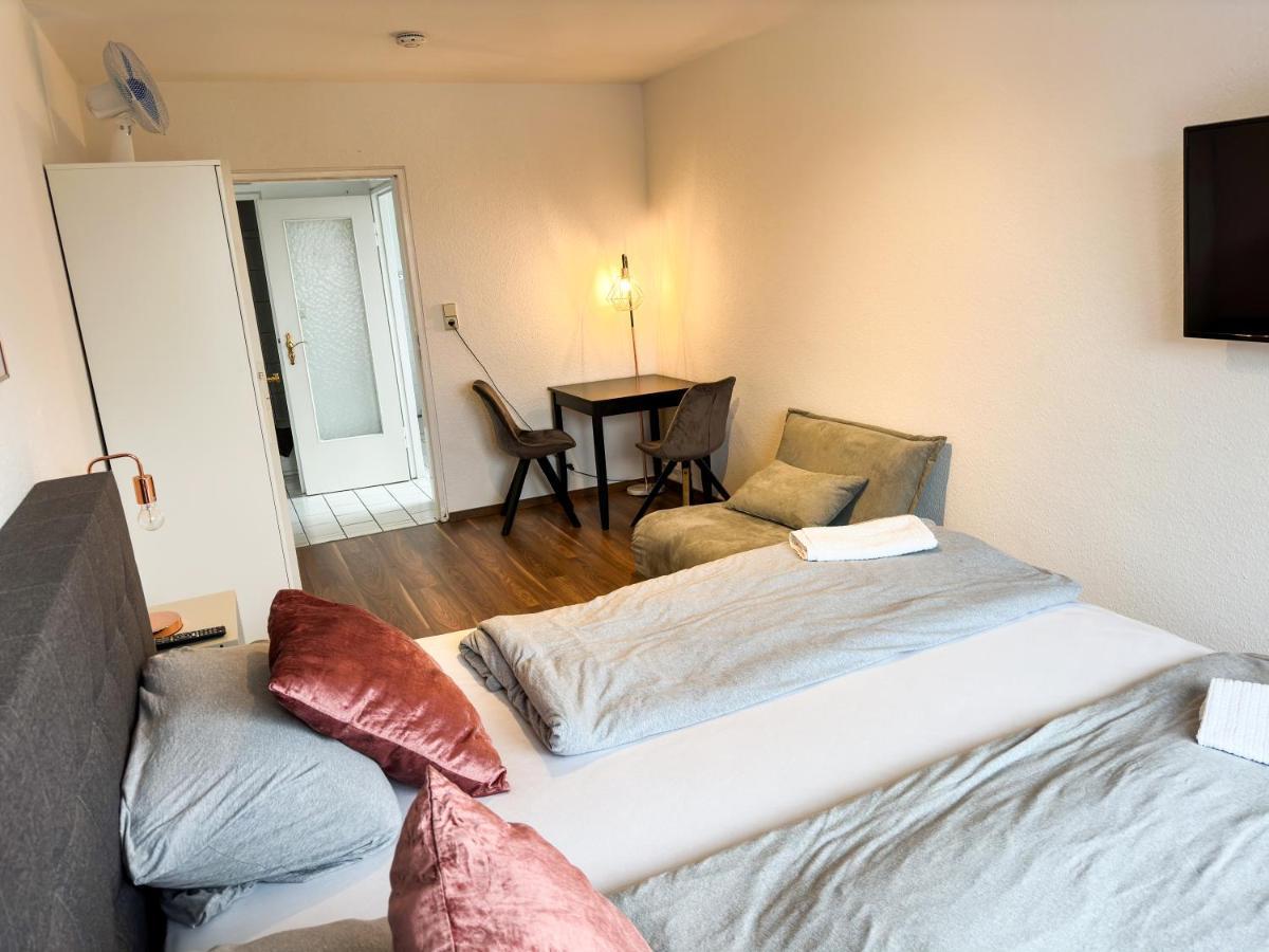 Apartment Fuer 3 Gaeste Kostenlose Parkplaetze Und Lift 하노버 외부 사진